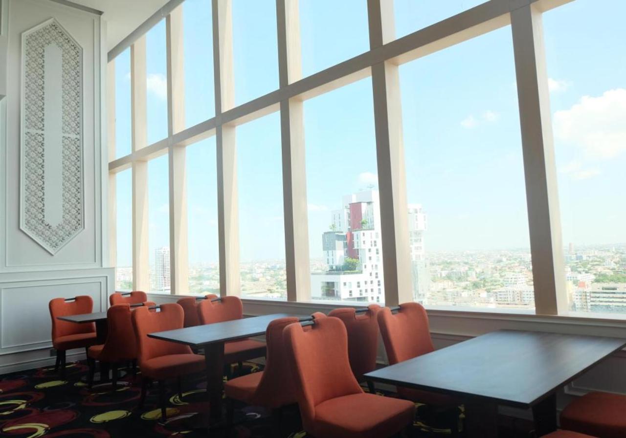 The Bazaar Hotel Bangkok Extérieur photo