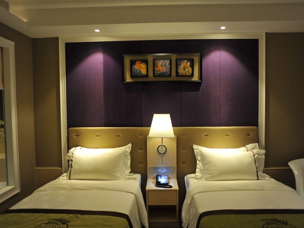 The Bazaar Hotel Bangkok Extérieur photo