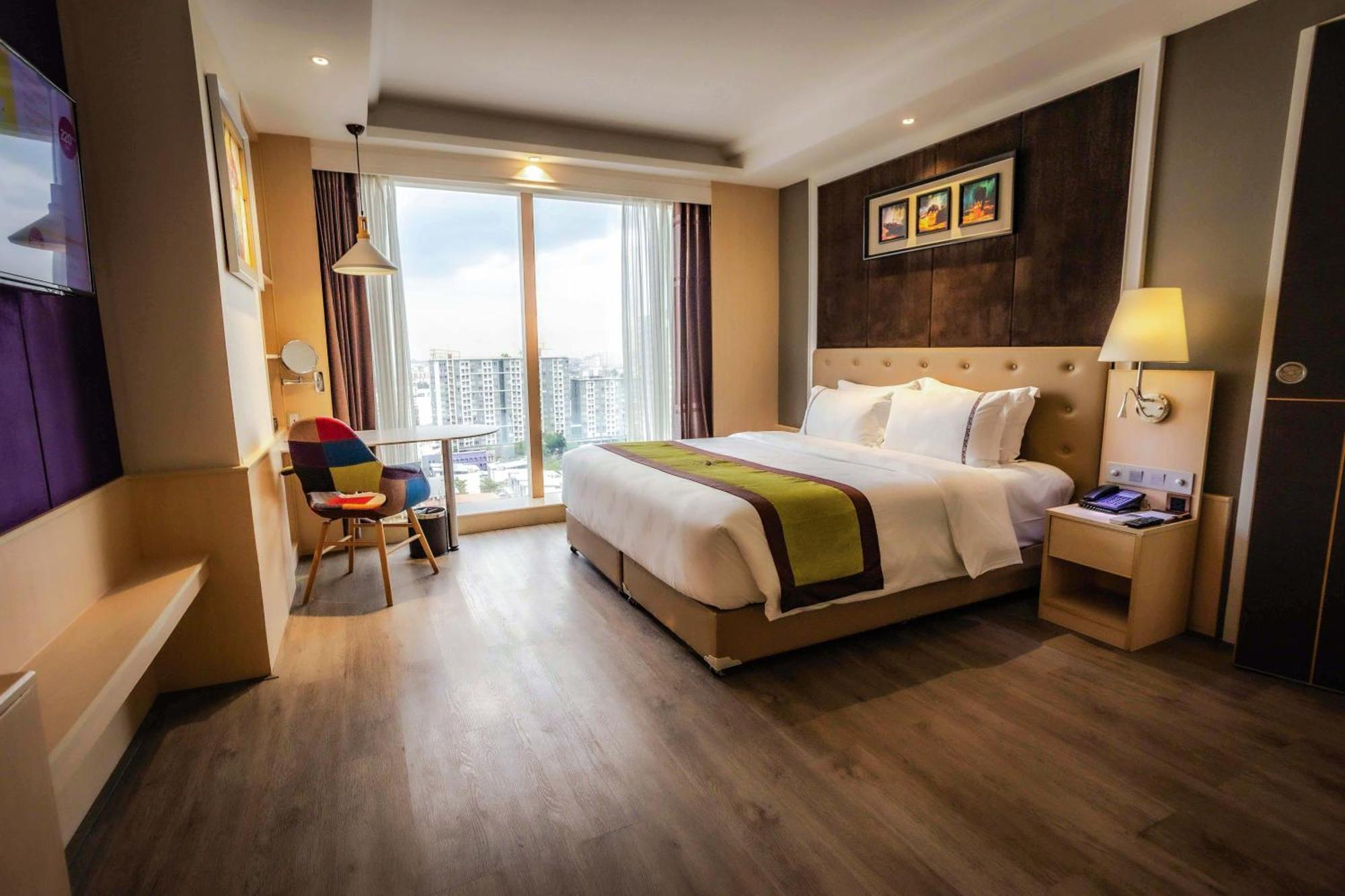 The Bazaar Hotel Bangkok Extérieur photo